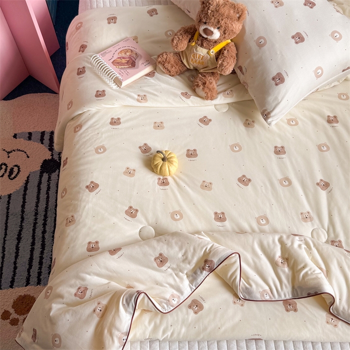 91家纺网 家纺一手货源 找家纺 暖生活 2026新款A类牛奶针织棉夏被被子被芯 巧克力熊