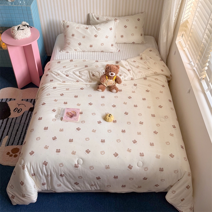 91家纺网 家纺一手货源 找家纺 暖生活 2026新款A类牛奶针织棉夏被被子被芯 巧克力熊