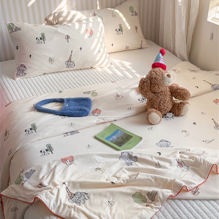 91家纺网 家纺一手货源 找家纺 暖生活 2026新款A类牛奶针织棉夏被被子被芯 月光森林