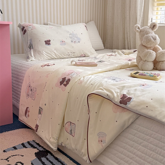 91家纺网 家纺一手货源 找家纺 暖生活 2026新款A类牛奶针织棉夏被被子被芯 野餐聚会