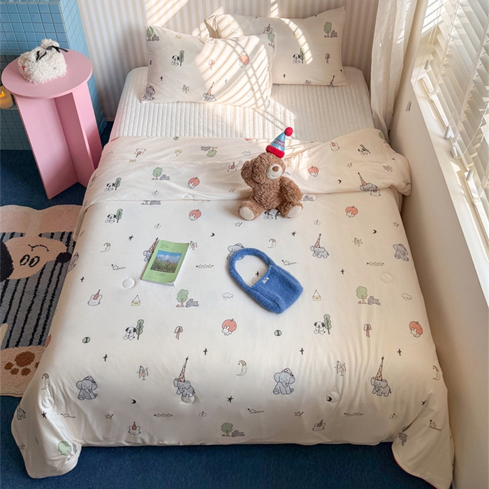 91家纺网 家纺一手货源 找家纺 暖生活 2026新款A类牛奶针织棉夏被被子被芯 月光森林