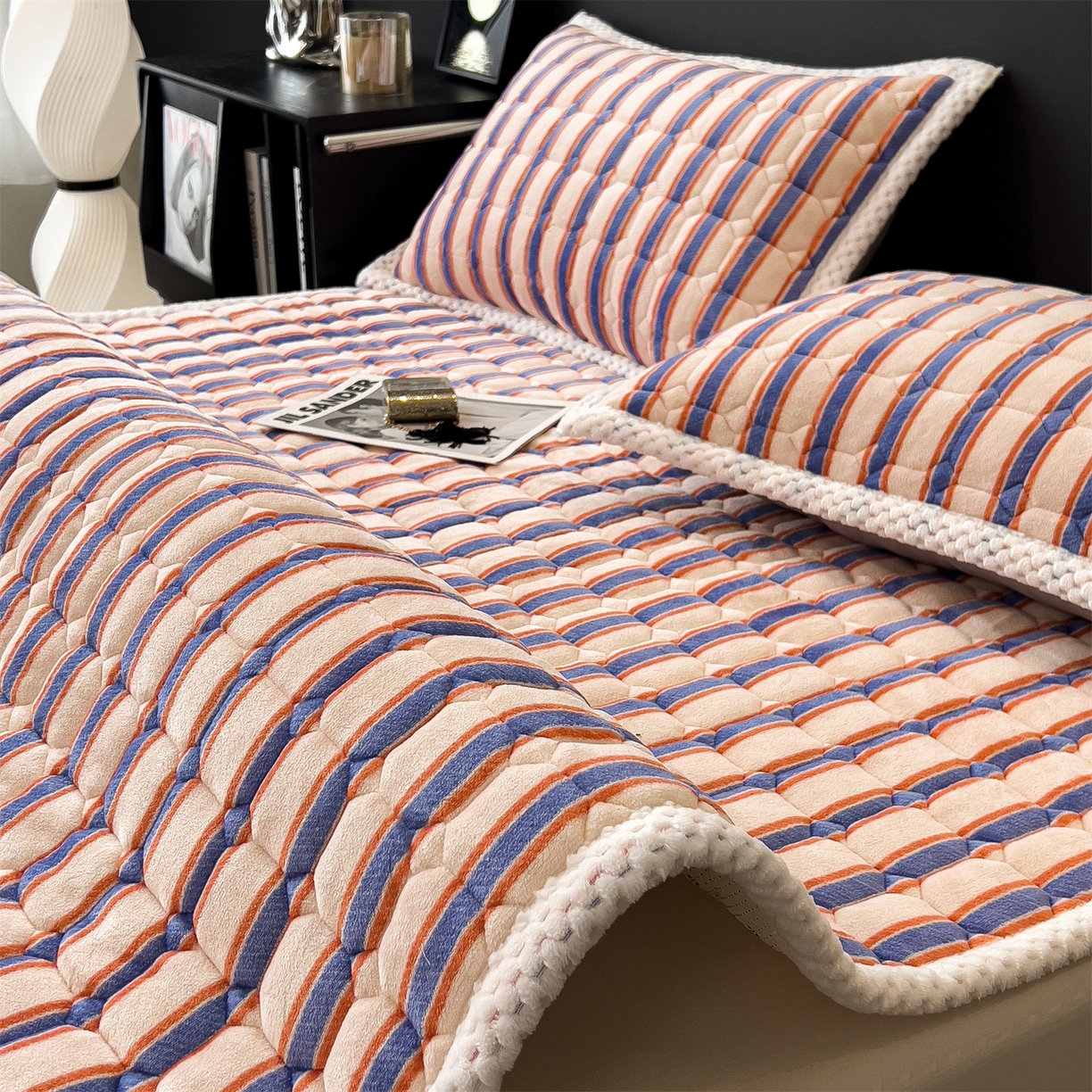 91家纺网 家纺一手货源 找家纺 （总）布凡家居 2026新款A类230克高克重牛奶绒床褥