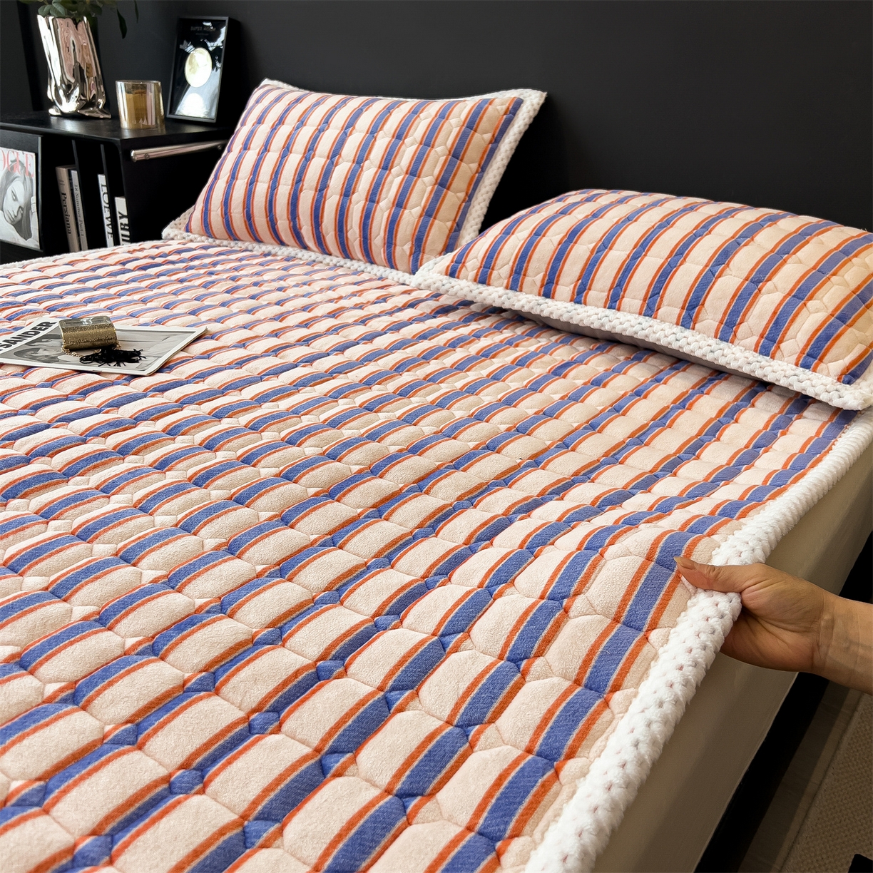 91家纺网 家纺一手货源 找家纺 （总）布凡家居 2026新款A类230克高克重牛奶绒床褥