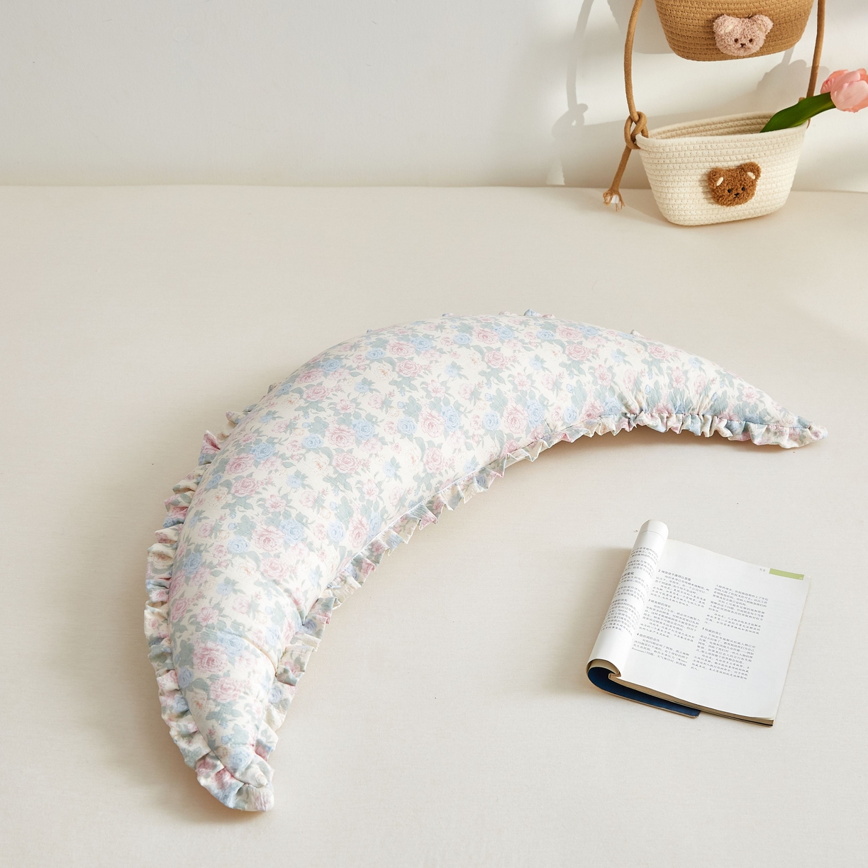 91家纺网 家纺一手货源 找家纺 小桃姐家纺 2026新款可拆洗多功能舒睡月亮抱抱枕夹腿抱枕孕妇枕新生儿安抚枕头 白月光