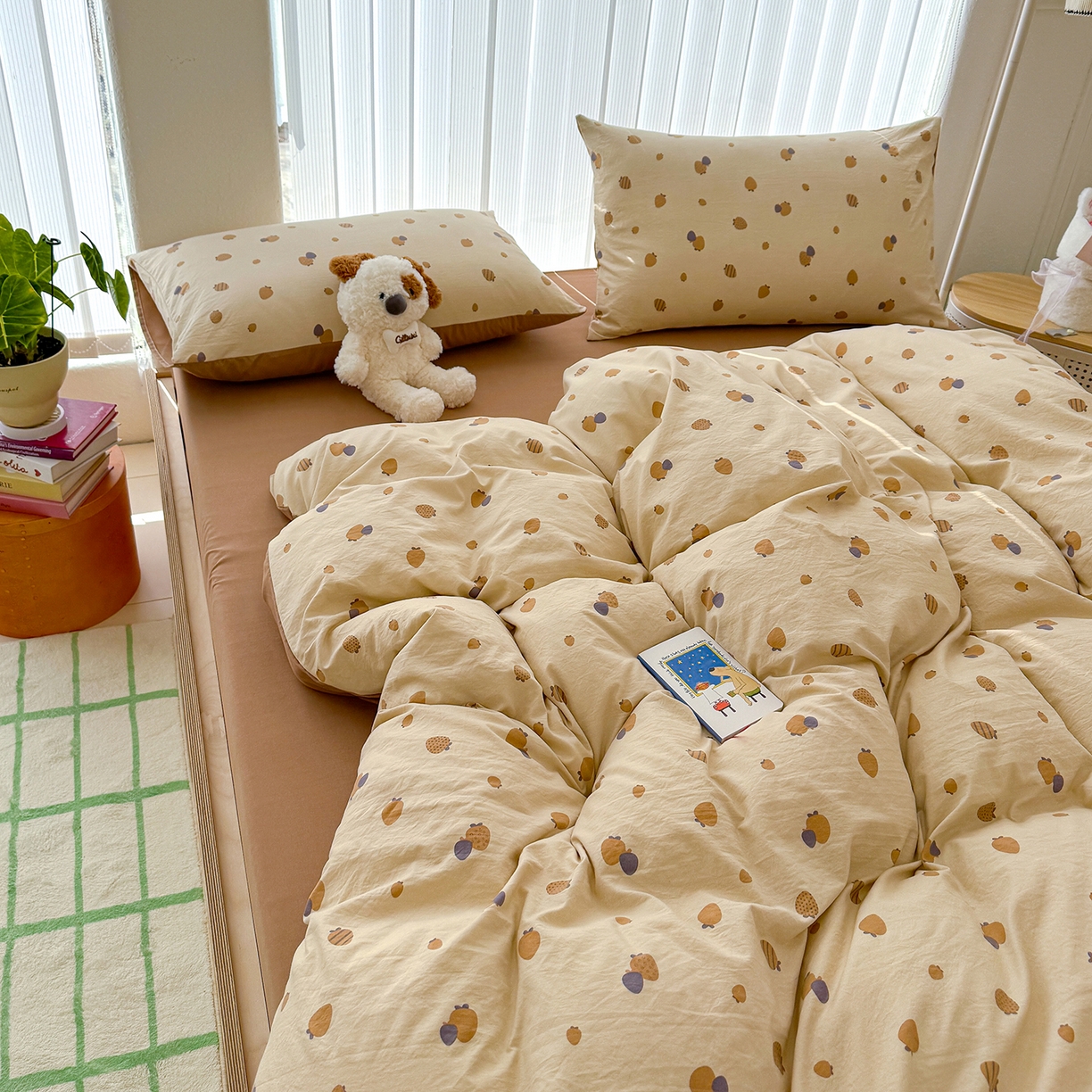 91家纺网 家纺一手货源 找家纺 铺尚美家纺 2026新款春款A类古法水洗仿棉云感棉小布袋四件套 草莓派对