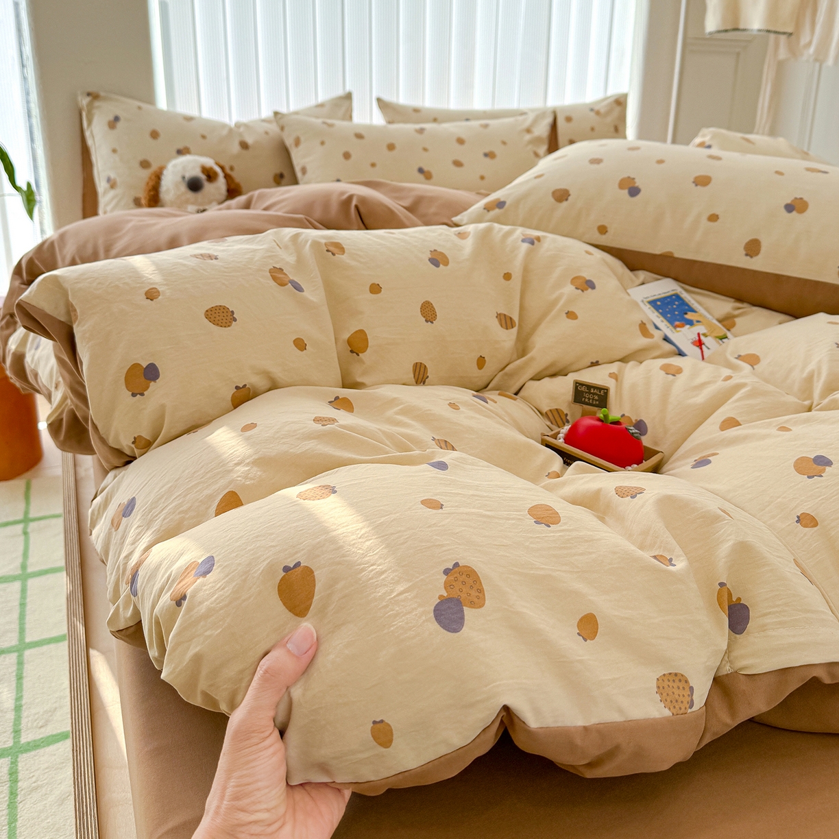 91家纺网 家纺一手货源 找家纺 铺尚美家纺 2026新款春款A类古法水洗仿棉云感棉小布袋四件套 草莓派对