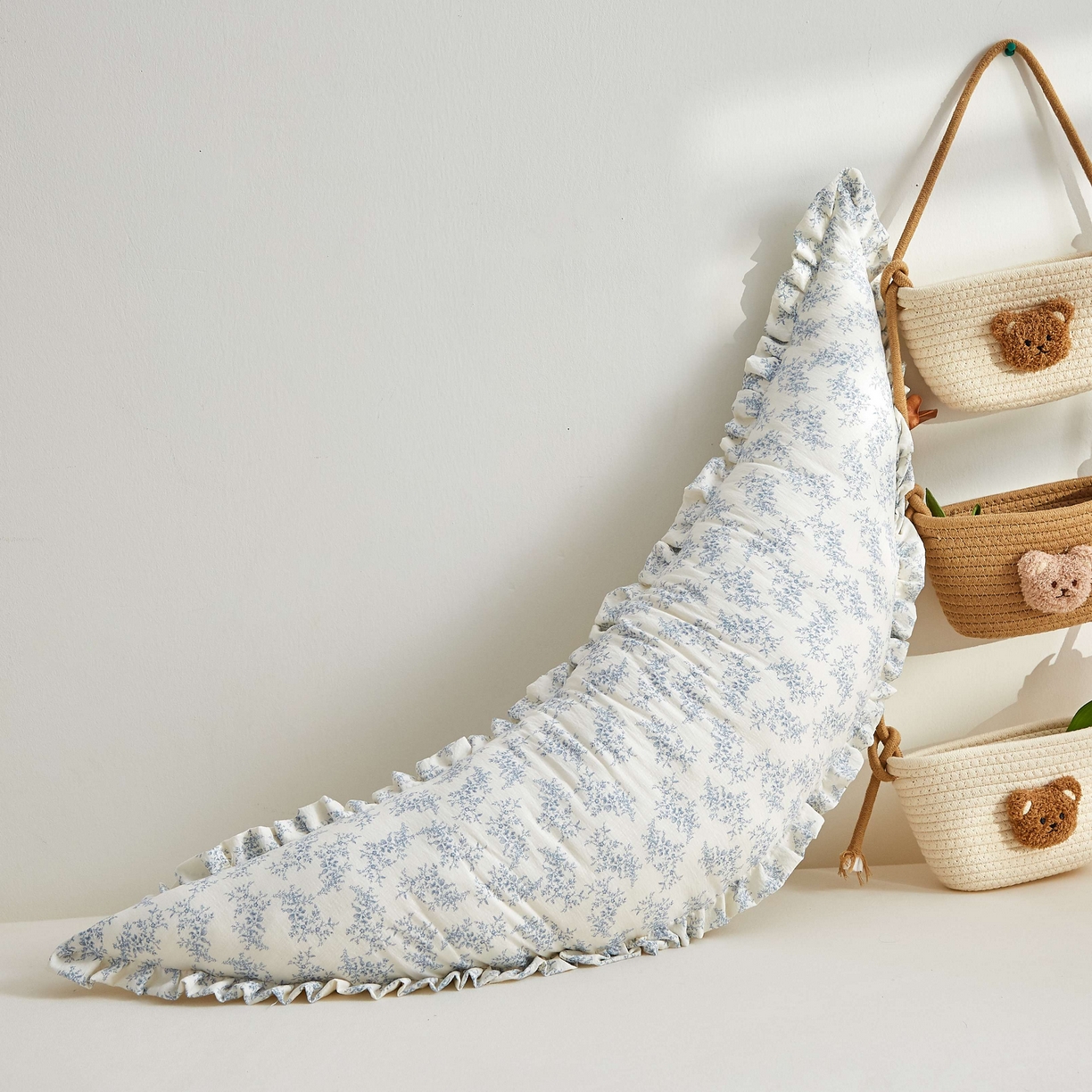 91家纺网 家纺一手货源 找家纺 小桃姐家纺 2026新款可拆洗多功能舒睡月亮抱抱枕夹腿抱枕孕妇枕新生儿安抚枕头 蓝色意境