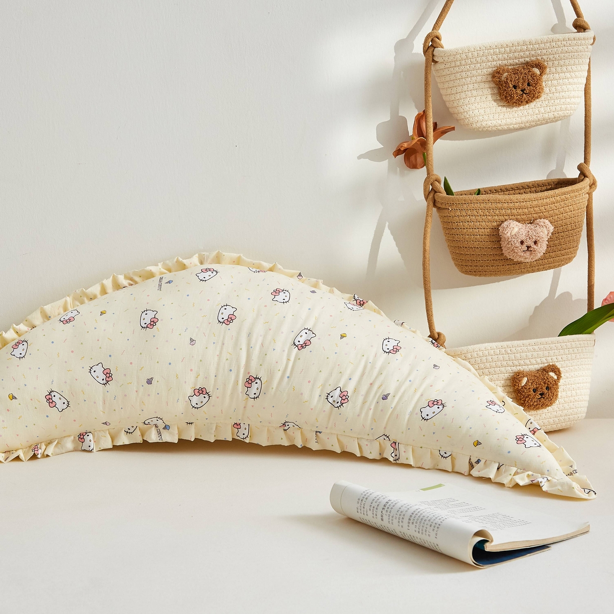 91家纺网 家纺一手货源 找家纺 小桃姐家纺 2026新款可拆洗多功能舒睡月亮抱抱枕夹腿抱枕孕妇枕新生儿安抚枕头 奶酪Kitty