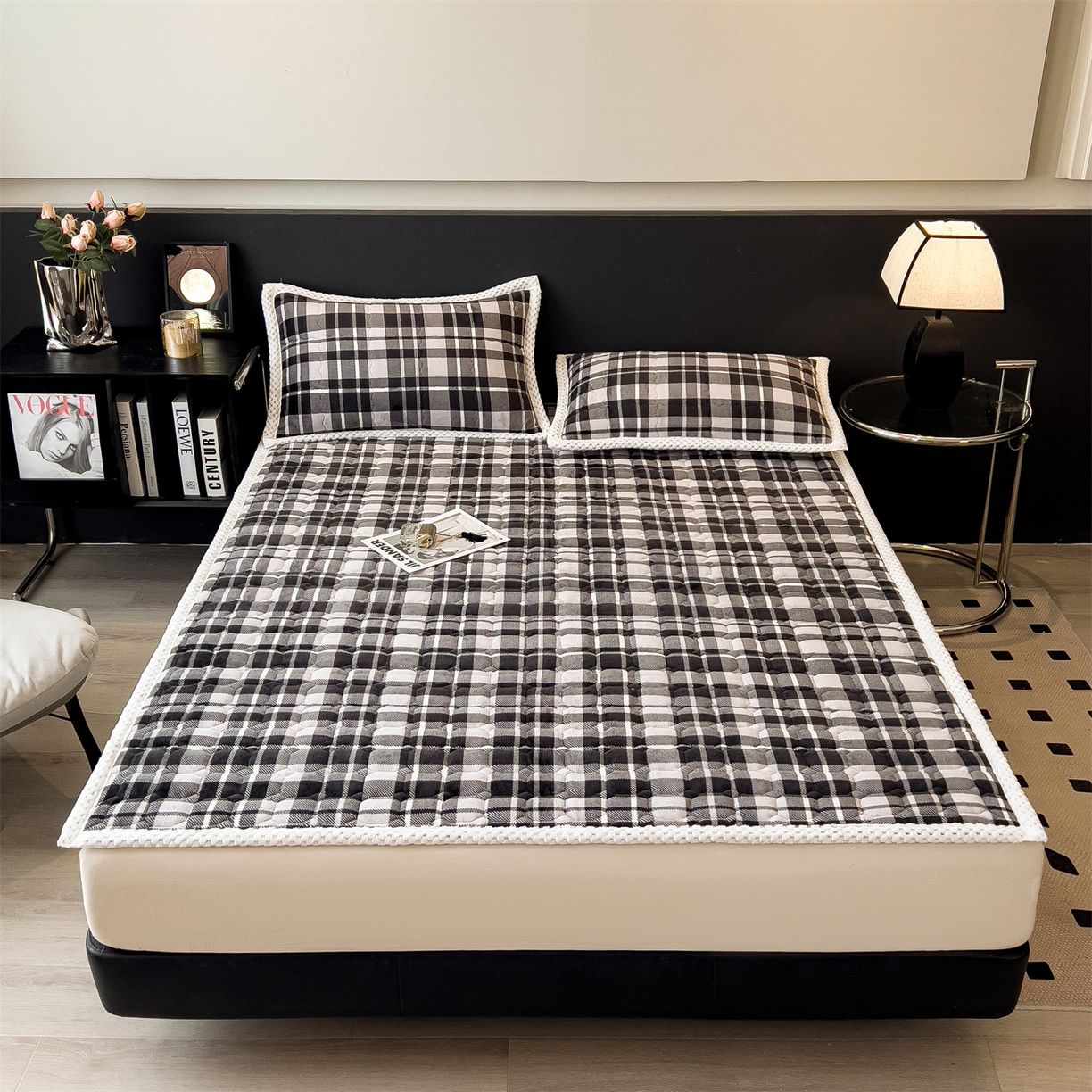 91家纺网 家纺一手货源 找家纺 布凡家居 2026新款A类230克高克重牛奶绒床褥 灰白格