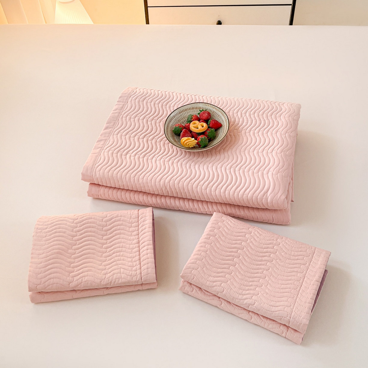 91家纺网 家纺一手货源 找家纺 （总）梦精灵家纺 2026新款纯色全棉床盖单件纯棉绗缝夹棉床单 四季通用榻榻米防滑学生宿舍单人床盖枕套