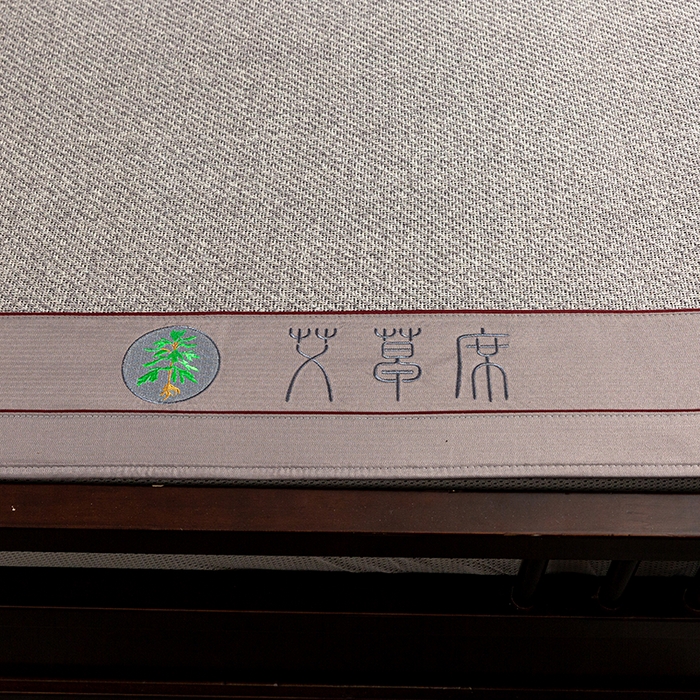 91家纺网 家纺一手货源 找家纺 简一 2026新款艾草古藤席床笠款凉席 （床笠）艾草席-灰色