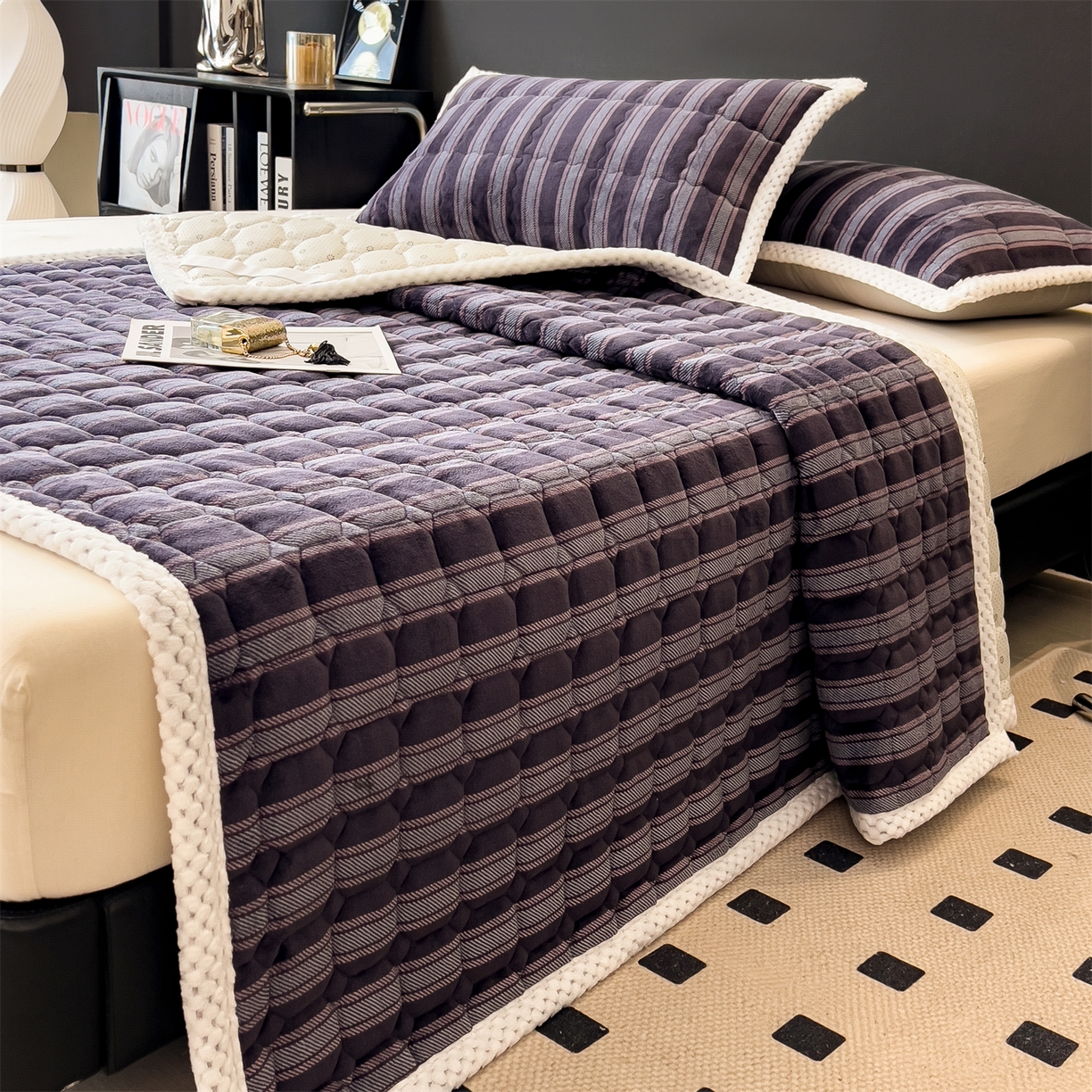 91家纺网 家纺一手货源 找家纺 布凡家居 2026新款A类230克高克重牛奶绒床褥 雅紫格