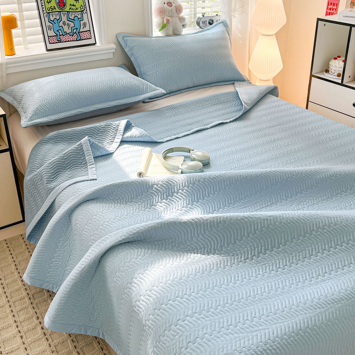 91家纺网 家纺一手货源 找家纺 梦精灵家纺 2026新款纯色全棉床盖单件纯棉绗缝夹棉床单 四季通用榻榻米防滑学生宿舍单人床盖枕套 素境-蓝