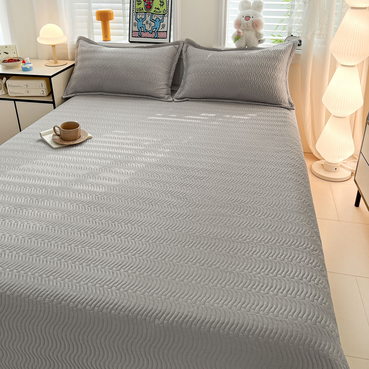 91家纺网 家纺一手货源 找家纺 梦精灵家纺 2026新款纯色全棉床盖单件纯棉绗缝夹棉床单 四季通用榻榻米防滑学生宿舍单人床盖枕套 素境-灰