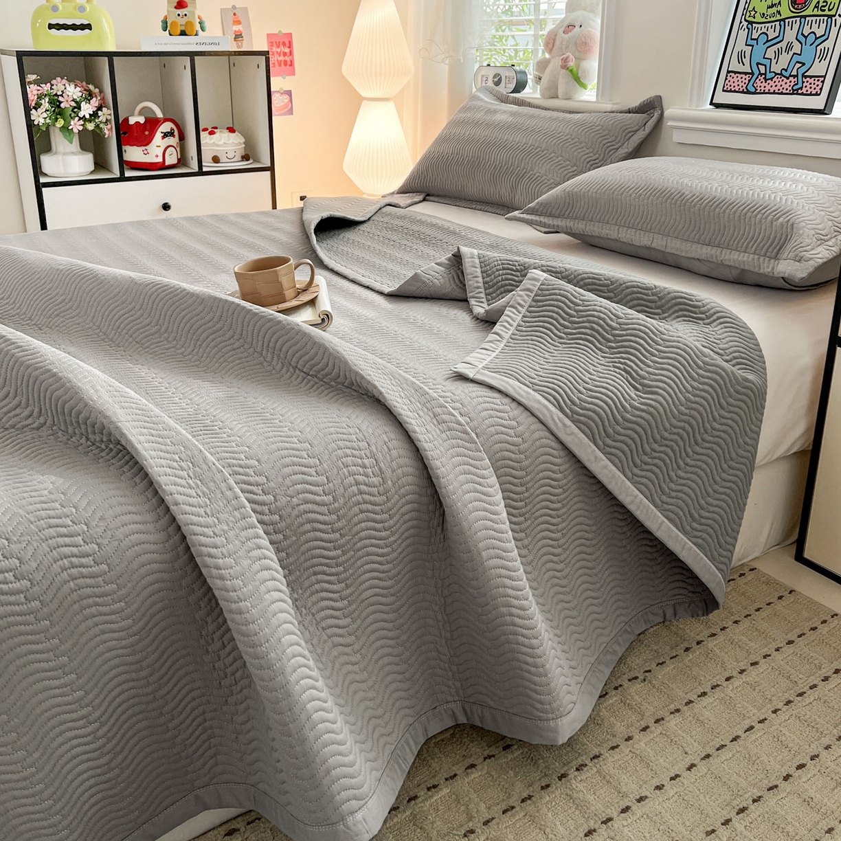 91家纺网 家纺一手货源 找家纺 梦精灵家纺 2026新款纯色全棉床盖单件纯棉绗缝夹棉床单 四季通用榻榻米防滑学生宿舍单人床盖枕套 素境-灰