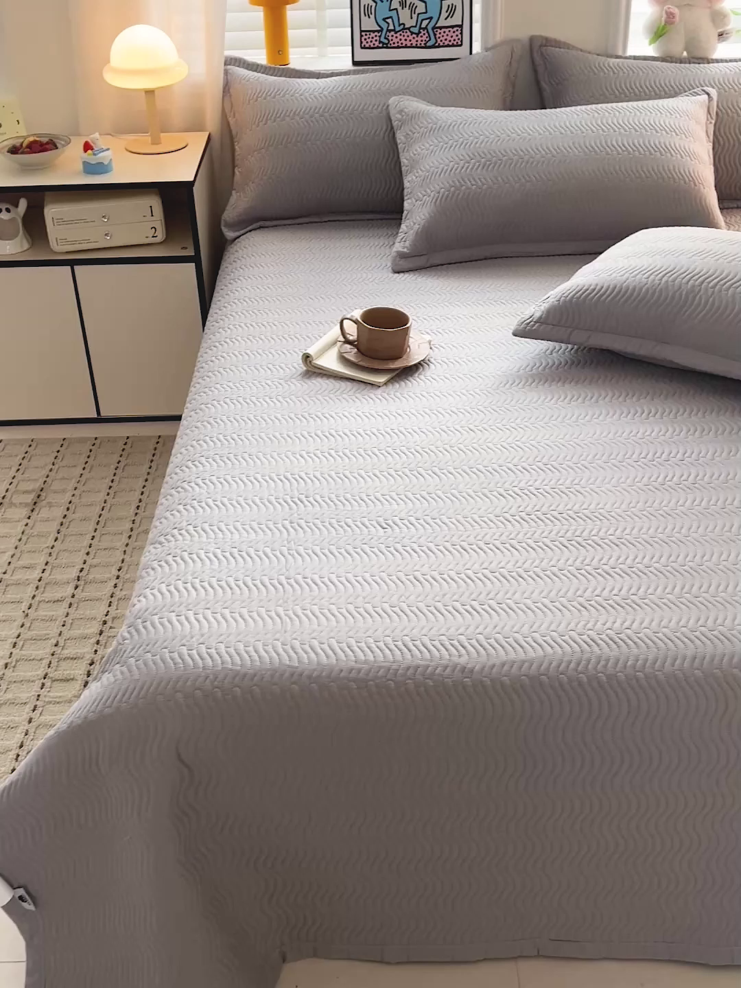 91家纺网 家纺一手货源 找家纺 梦精灵家纺 2026新款纯色全棉床盖单件纯棉绗缝夹棉床单 四季通用榻榻米防滑学生宿舍单人床盖枕套 素境-灰