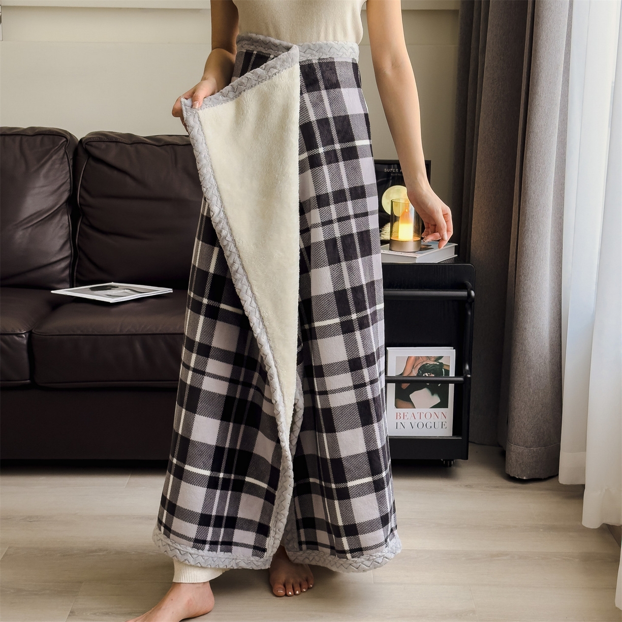 91家纺网 家纺一手货源 找家纺 布凡家居 2026新款多功能中古无印风牛奶绒披肩毯毯子毛毯 黑白格纹