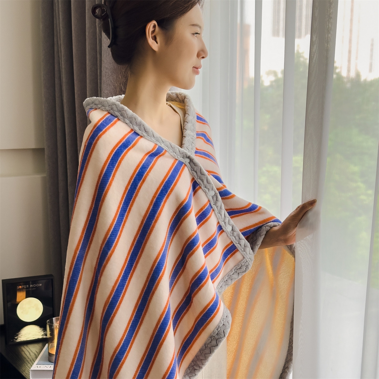 91家纺网 家纺一手货源 找家纺 布凡家居 2026新款多功能中古无印风牛奶绒披肩毯毯子毛毯 暖橙条纹