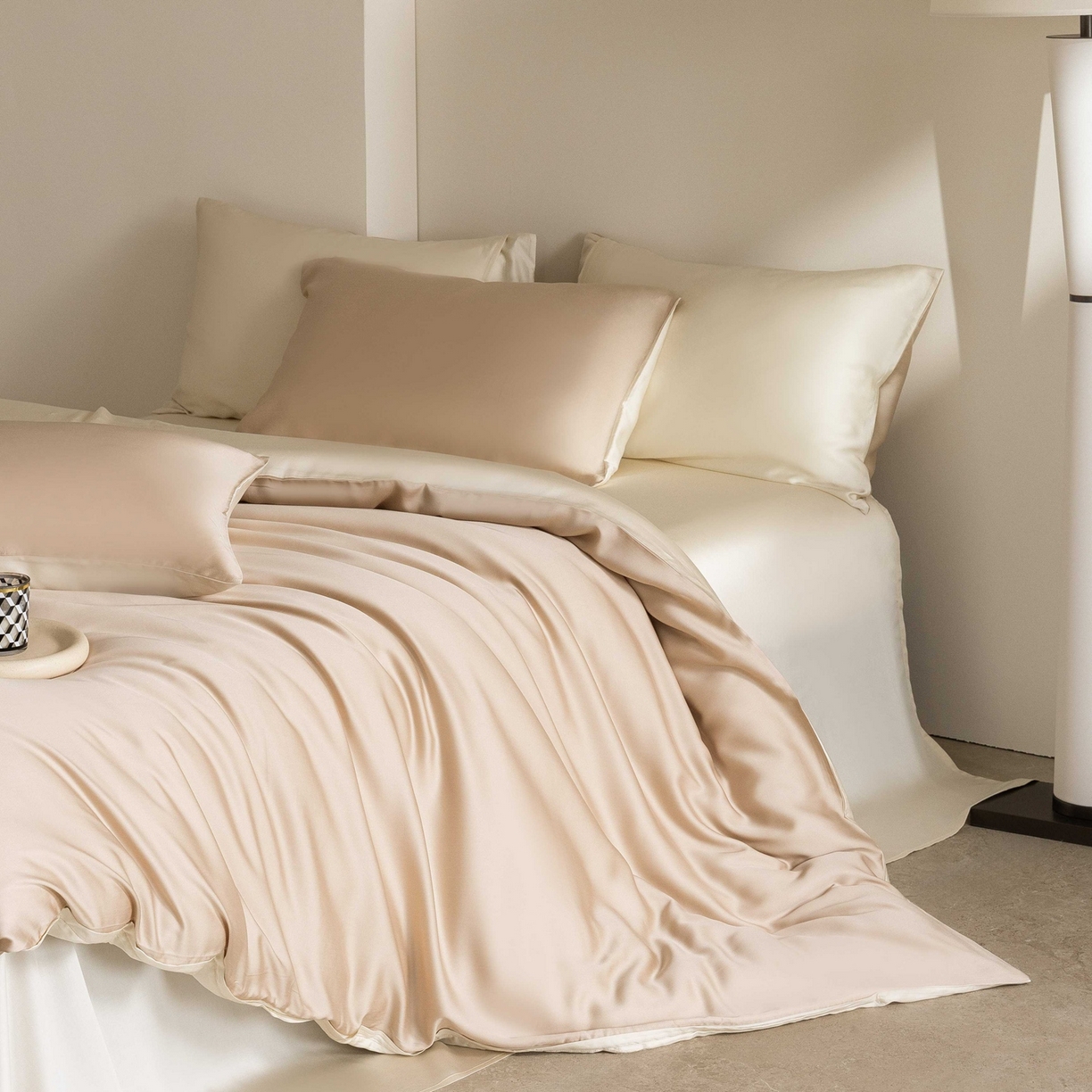 91家纺网 家纺一手货源 找家纺 佳汐蓝家纺 2026新款60s莱赛尔天丝四件套丝颜悦色系列 晨阳咖