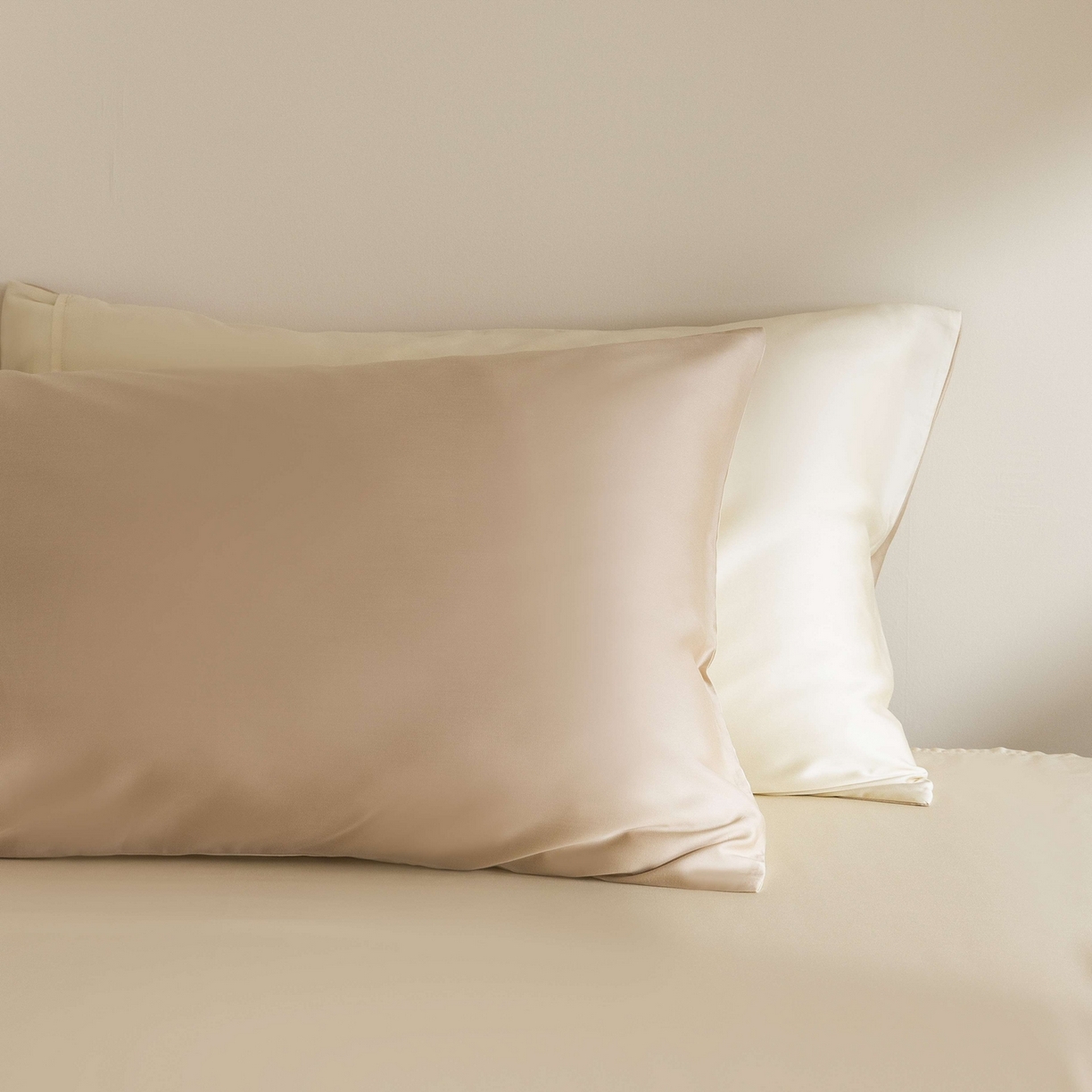 91家纺网 家纺一手货源 找家纺 佳汐蓝家纺 2026新款60s莱赛尔天丝四件套丝颜悦色系列 晨阳咖