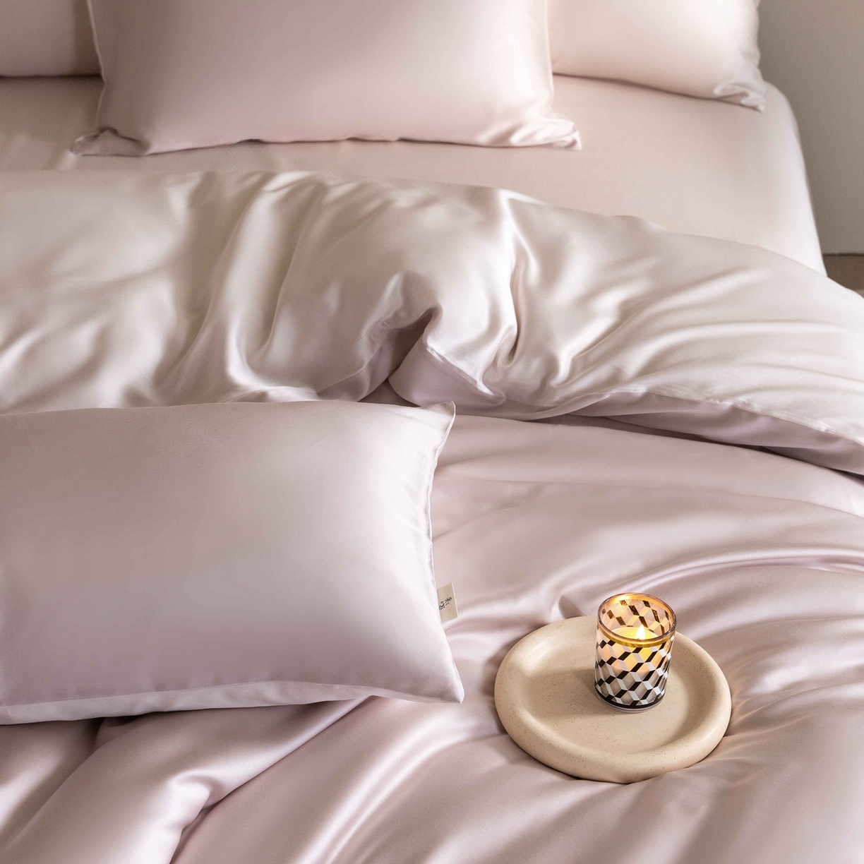 91家纺网 家纺一手货源 找家纺 佳汐蓝家纺 2026新款60s莱赛尔天丝四件套丝颜悦色系列 缦豆沙