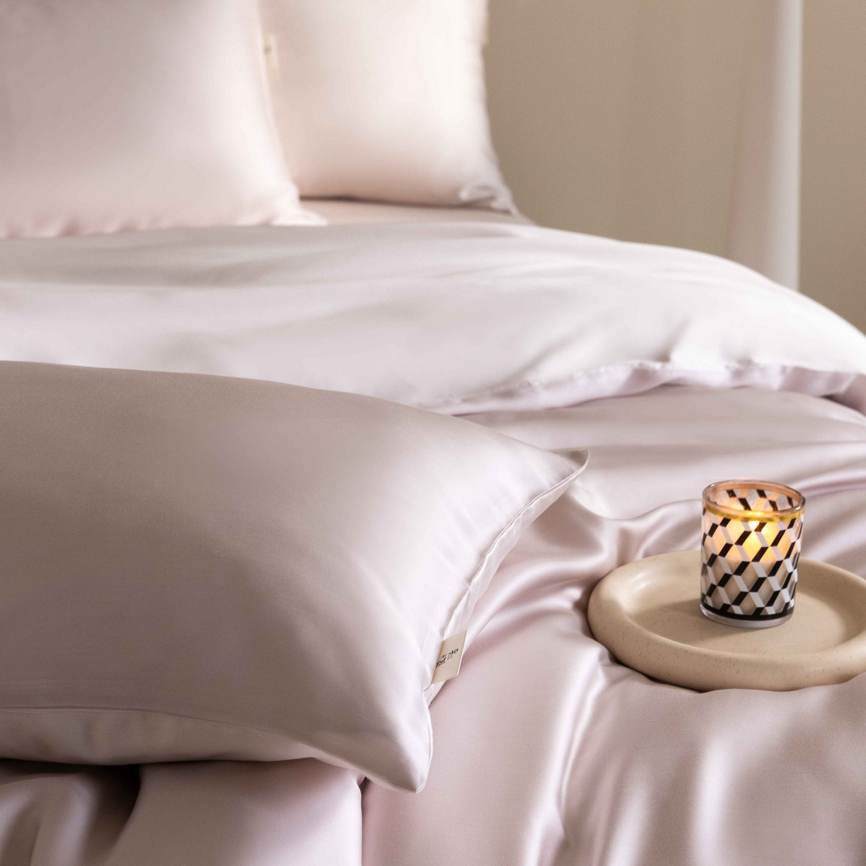 91家纺网 家纺一手货源 找家纺 佳汐蓝家纺 2026新款60s莱赛尔天丝四件套丝颜悦色系列 缦豆沙