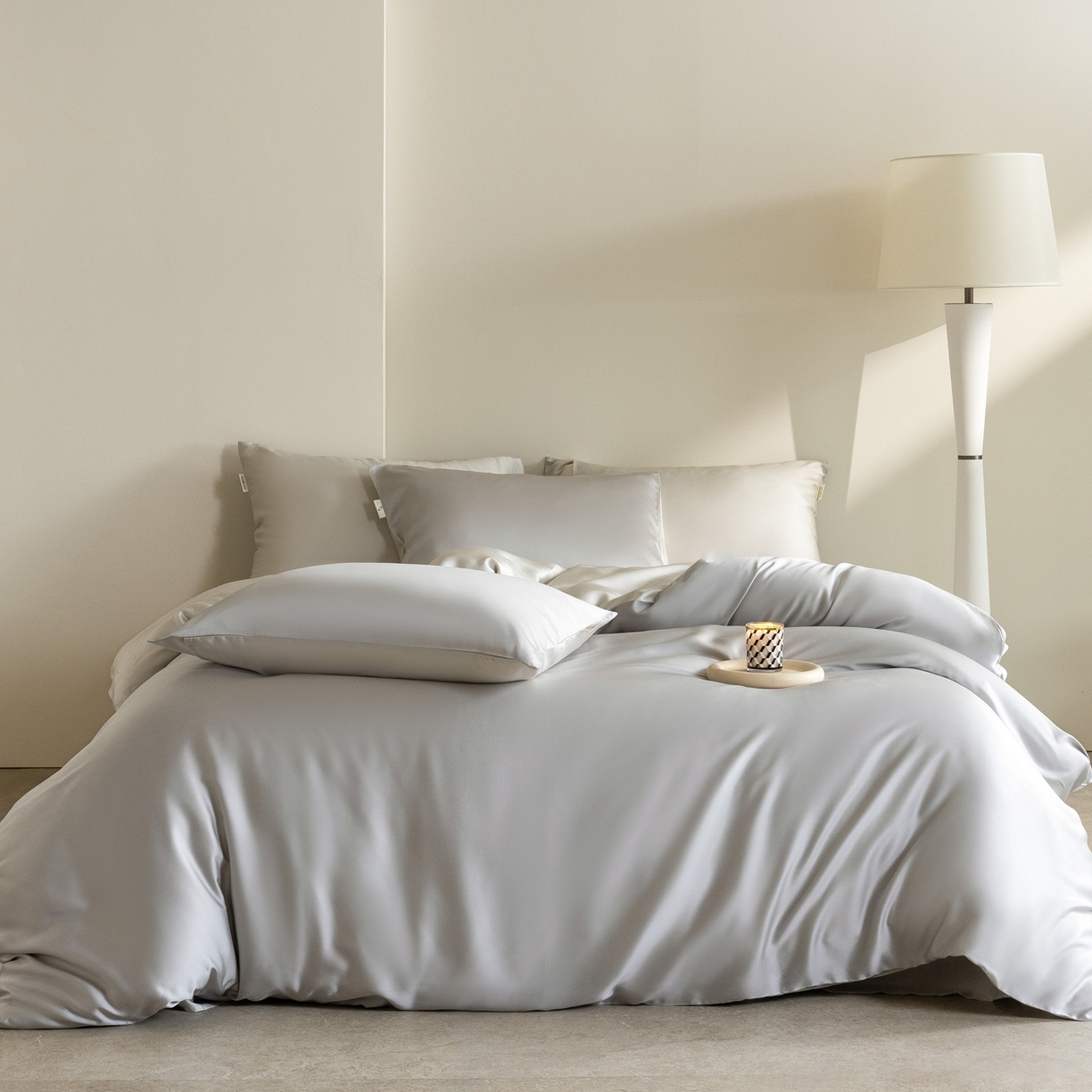 91家纺网 家纺一手货源 找家纺 佳汐蓝家纺 2026新款60s莱赛尔天丝四件套丝颜悦色系列 水晶灰