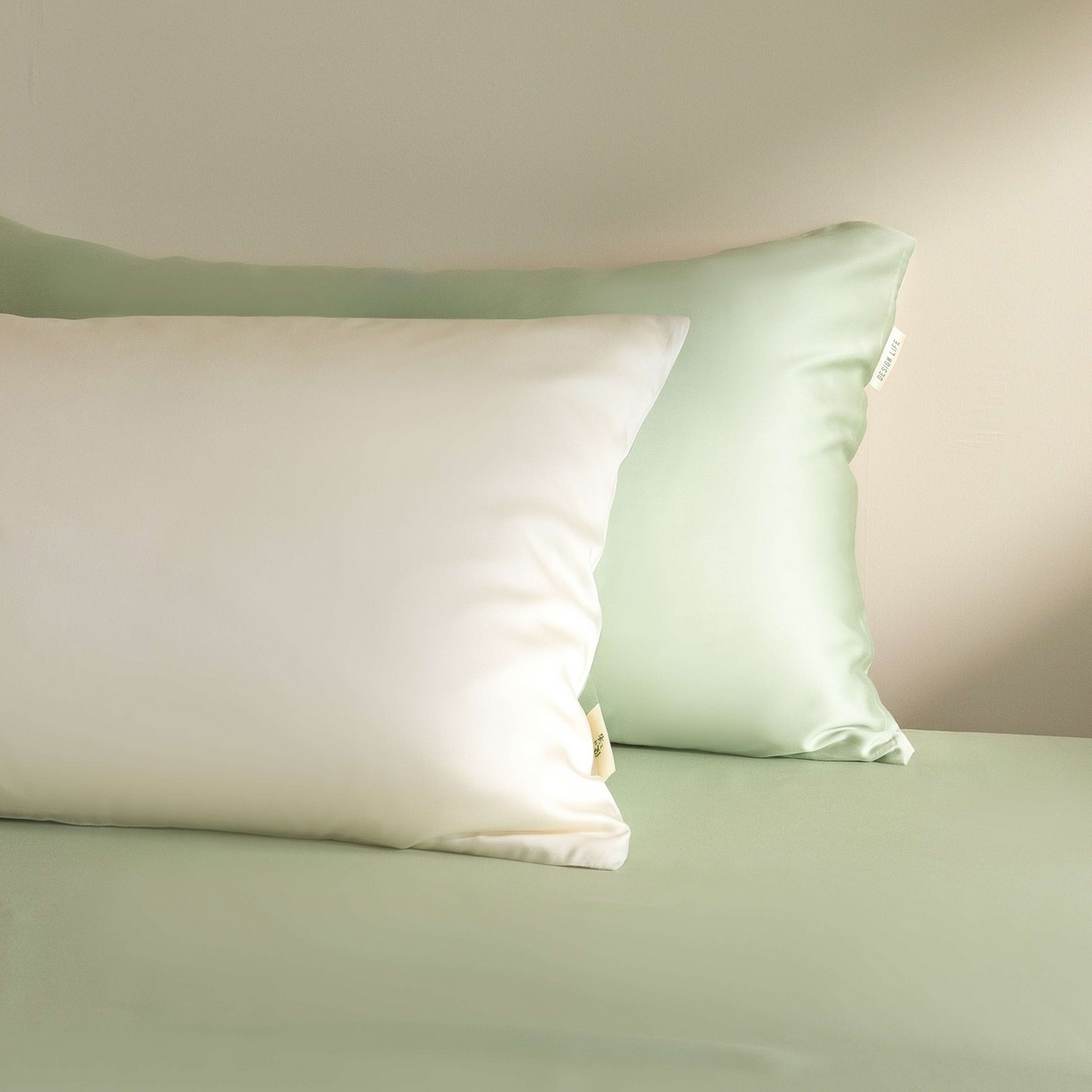 91家纺网 家纺一手货源 找家纺 佳汐蓝家纺 2026新款60s莱赛尔天丝四件套丝颜悦色系列 杏云绿