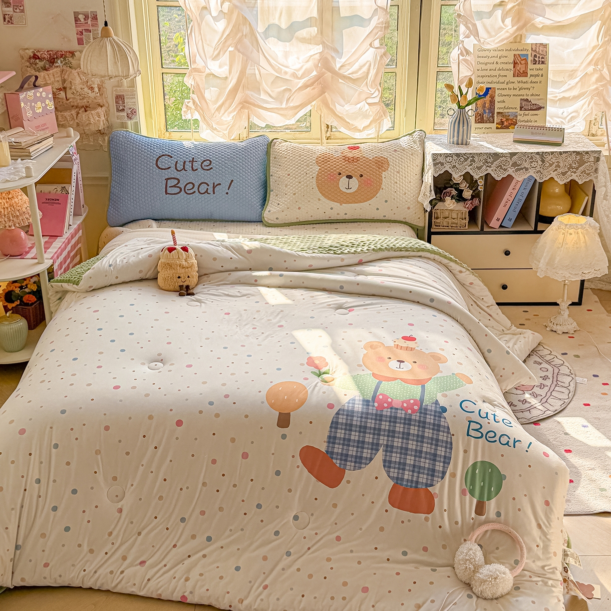 91家纺网 家纺一手货源 找家纺 丫丫家纺 2026新款金豆豆床盖A类针织棉印花大版卡通床盖三四件套 可爱小熊