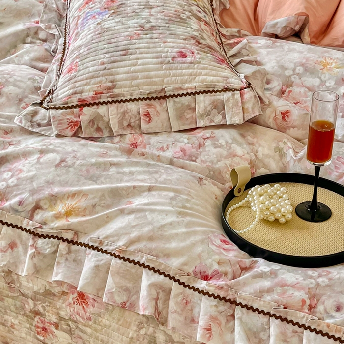 91家纺网 家纺一手货源 找家纺 （总）胜权家纺 2026新款A类全棉法式13372数码印花夹棉床盖四件套系列