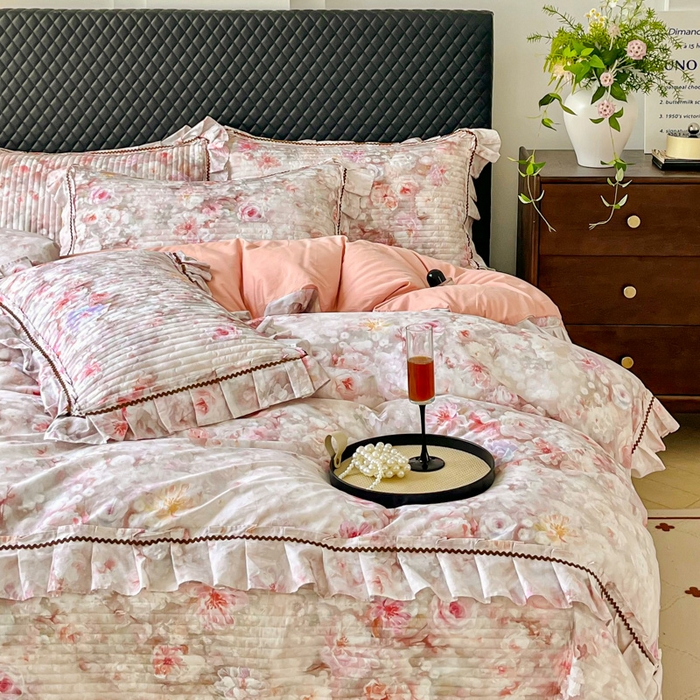 91家纺网 家纺一手货源 找家纺 （总）胜权家纺 2026新款A类全棉法式13372数码印花夹棉床盖四件套系列