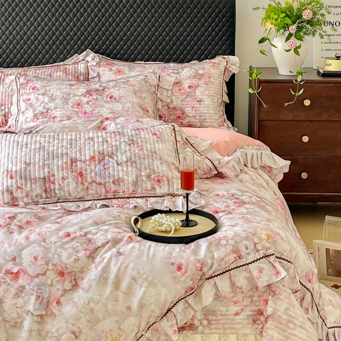 91家纺网 家纺一手货源 找家纺 （总）胜权家纺 2026新款A类全棉法式13372数码印花夹棉床盖四件套系列