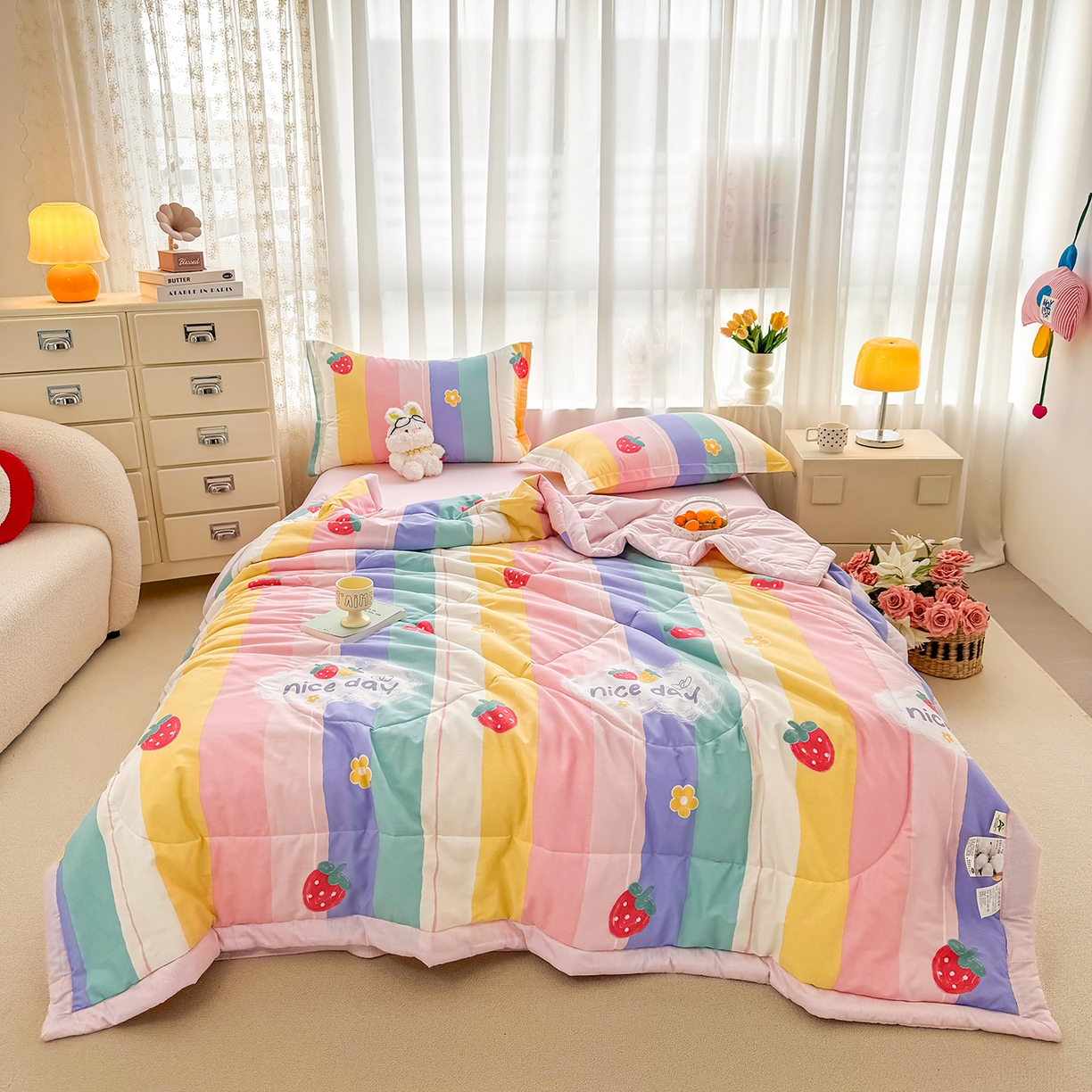 91家纺网 家纺一手货源 找家纺 瑶瑶家居 2026新款A类里外全棉夏凉被四件套-风格三 草莓甜心