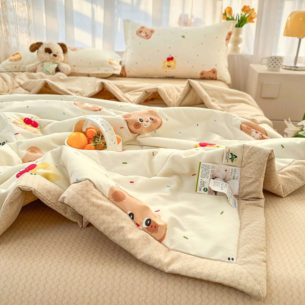 91家纺网 家纺一手货源 找家纺 瑶瑶家居 2026新款A类里外全棉夏凉被四件套-风格三 奶萌熊