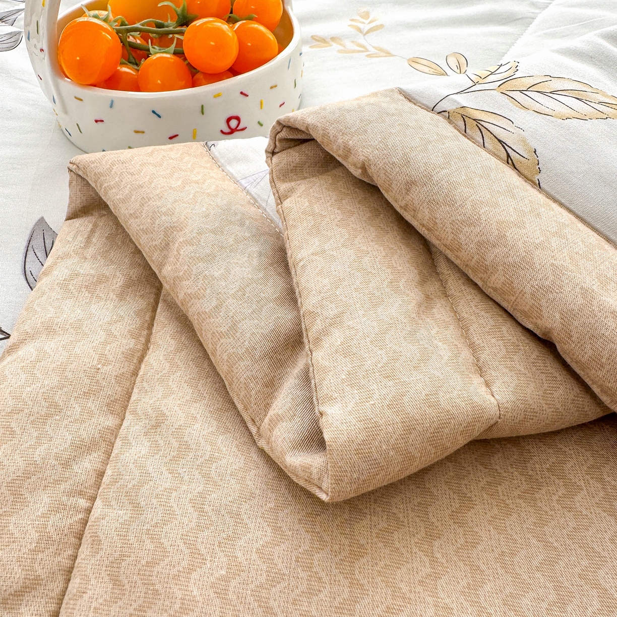 91家纺网 家纺一手货源 找家纺 瑶瑶家居 2026新款A类里外全棉夏凉被四件套-风格三 秋叶