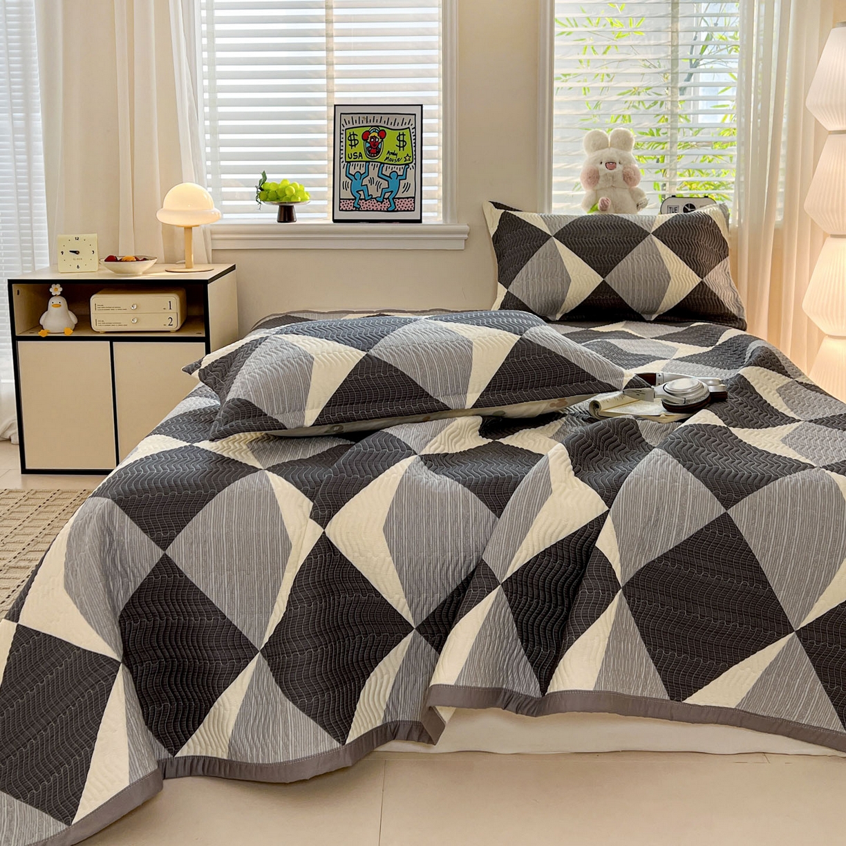 91家纺网 家纺一手货源 找家纺 梦精灵家纺 2026新款纯棉床盖单件全棉绗缝夹棉床单 四季通用榻榻米防滑学生宿舍单人被套枕套 都市英伦