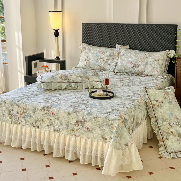 91家纺网 家纺一手货源 找家纺 胜权家纺 2026新款A类全棉法式13372数码印花夹棉床盖四件套系列 花非花绿