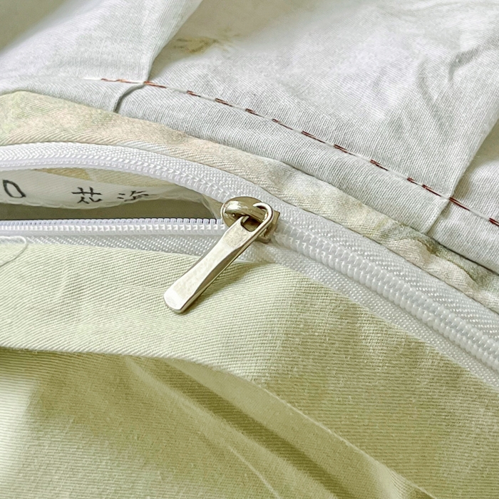 91家纺网 家纺一手货源 找家纺 胜权家纺 2026新款A类全棉法式13372数码印花夹棉床盖四件套系列 花海绿