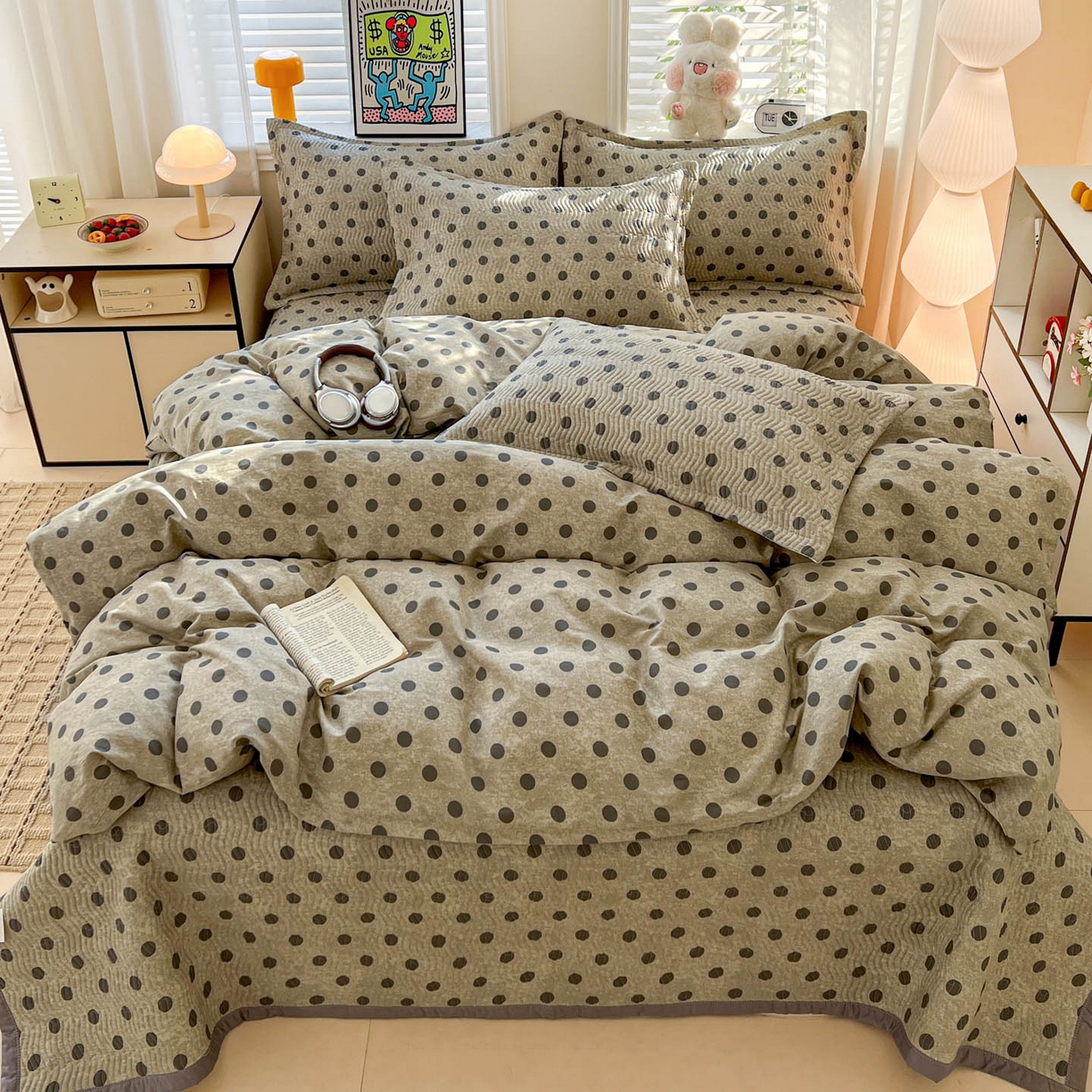 91家纺网 家纺一手货源 找家纺 梦精灵家纺 2026新款纯棉床盖单件全棉绗缝夹棉床单 四季通用榻榻米防滑学生宿舍单人被套枕套 灰调波点