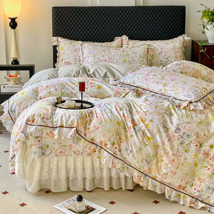 91家纺网 家纺一手货源 找家纺 胜权家纺 2026新款A类全棉法式13372数码印花夹棉床盖四件套系列 锦绣繁华绿