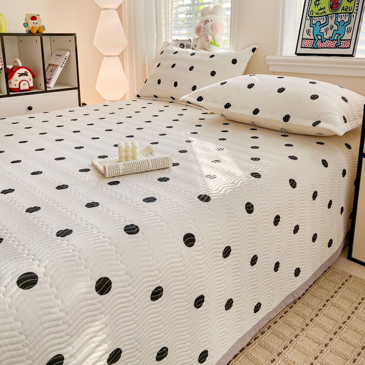 91家纺网 家纺一手货源 找家纺 梦精灵家纺 2026新款纯棉床盖单件全棉绗缝夹棉床单 四季通用榻榻米防滑学生宿舍单人被套枕套 浪漫波点