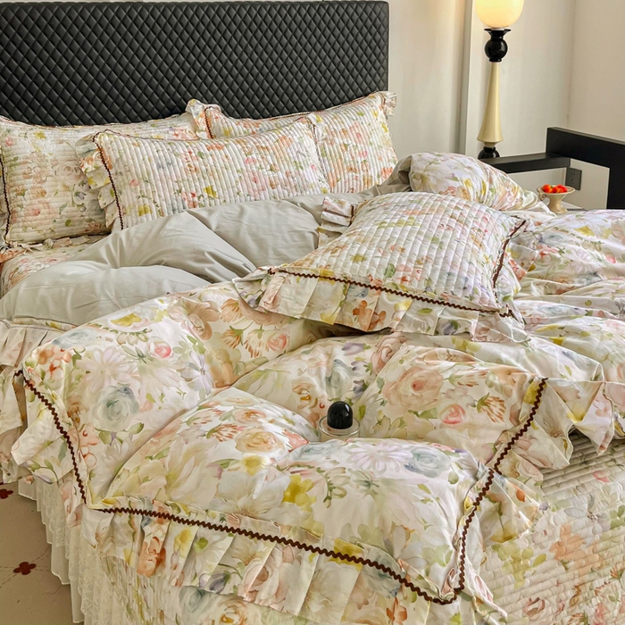 91家纺网 家纺一手货源 找家纺 胜权家纺 2026新款A类全棉法式13372数码印花夹棉床盖四件套系列 锦绣繁华绿