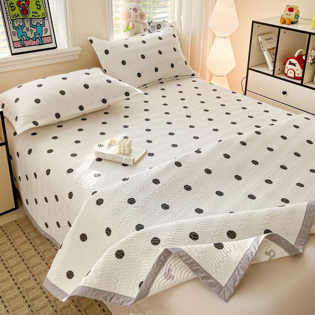 91家纺网 家纺一手货源 找家纺 梦精灵家纺 2026新款纯棉床盖单件全棉绗缝夹棉床单 四季通用榻榻米防滑学生宿舍单人被套枕套 浪漫波点