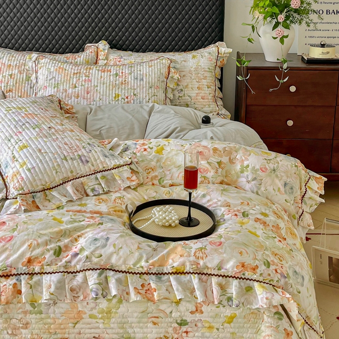 91家纺网 家纺一手货源 找家纺 胜权家纺 2026新款A类全棉法式13372数码印花夹棉床盖四件套系列 锦绣繁华绿