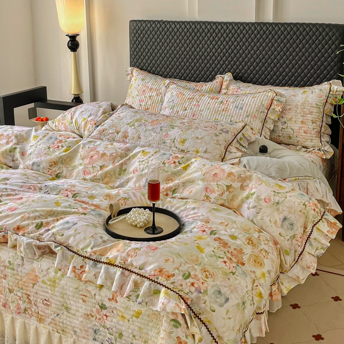 91家纺网 家纺一手货源 找家纺 胜权家纺 2026新款A类全棉法式13372数码印花夹棉床盖四件套系列 锦绣繁华绿