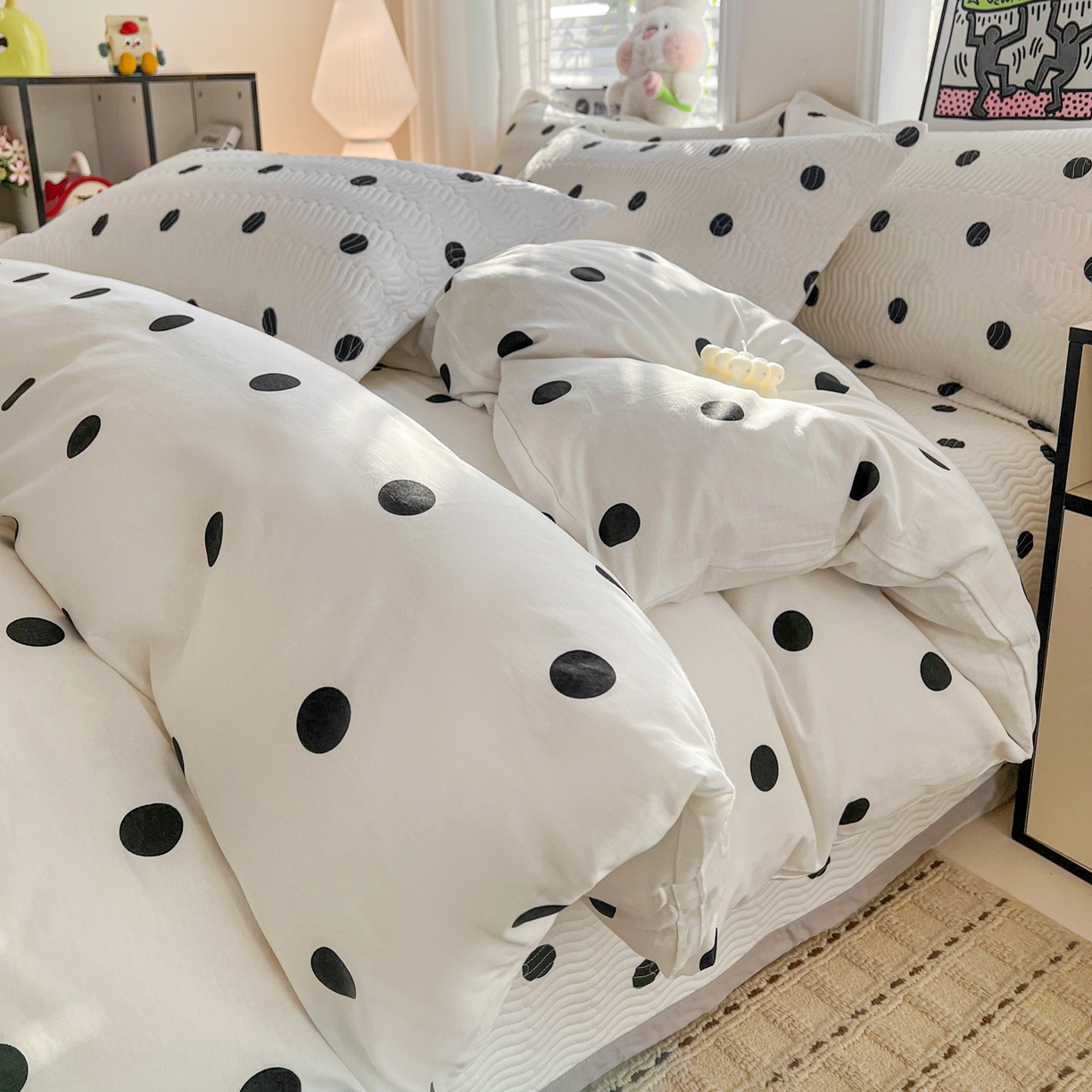 91家纺网 家纺一手货源 找家纺 梦精灵家纺 2026新款纯棉床盖单件全棉绗缝夹棉床单 四季通用榻榻米防滑学生宿舍单人被套枕套 浪漫波点