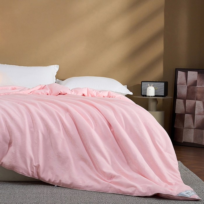 91家纺网 家纺一手货源 找家纺 茧月家纺 2026新款全棉纯棉提花蚕丝被被子被芯100%蚕丝填充 国标合格品 支持检测 粉玉