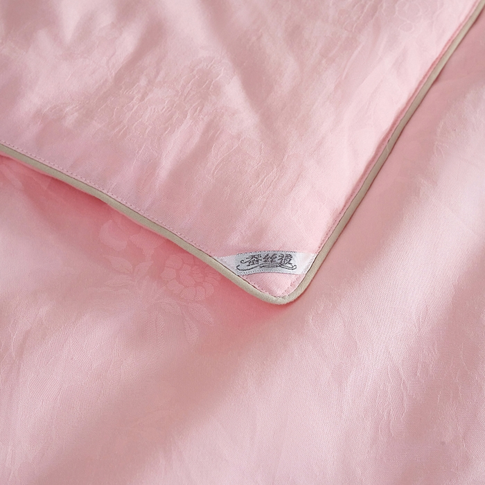 91家纺网 家纺一手货源 找家纺 茧月家纺 2026新款全棉纯棉提花蚕丝被被子被芯100%蚕丝填充 国标合格品 支持检测 粉玉