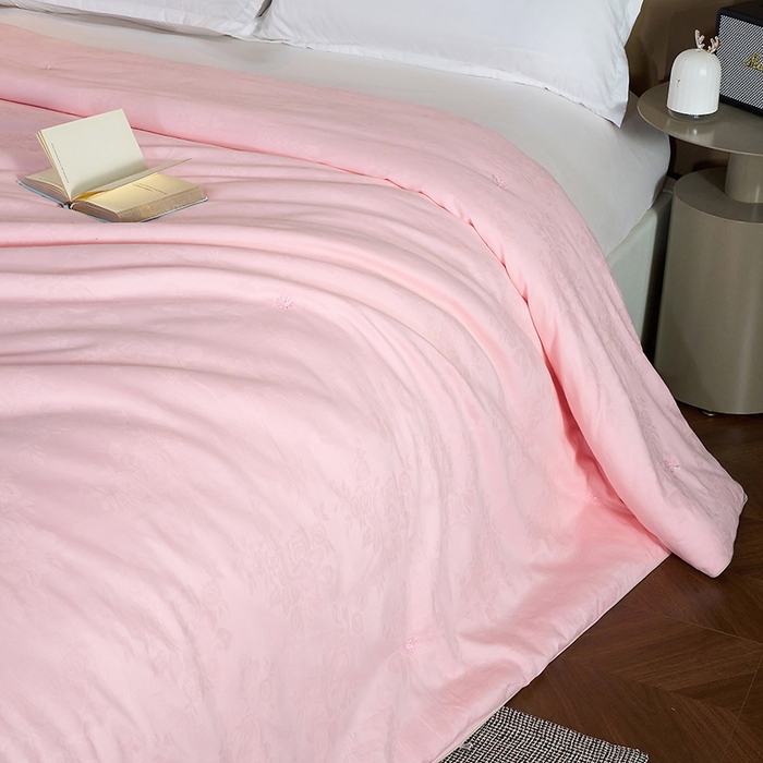 91家纺网 家纺一手货源 找家纺 茧月家纺 2026新款全棉纯棉提花蚕丝被被子被芯100%蚕丝填充 国标合格品 支持检测 粉玉