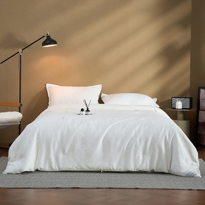 91家纺网 家纺一手货源 找家纺 茧月家纺 2026新款全棉纯棉提花蚕丝被被子被芯100%蚕丝填充 国标合格品 支持检测 白色